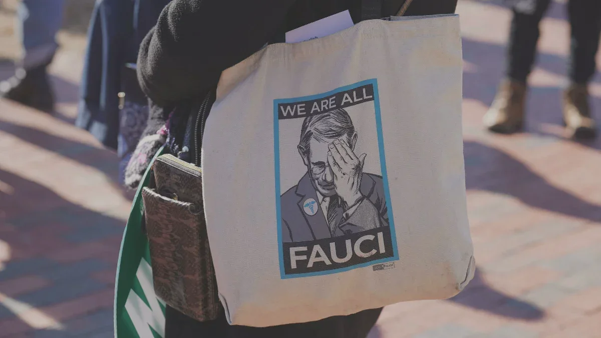 Anthony Fauci drohen Anklagen wegen Missachtung des Kongresses nach Covid-Anhörung