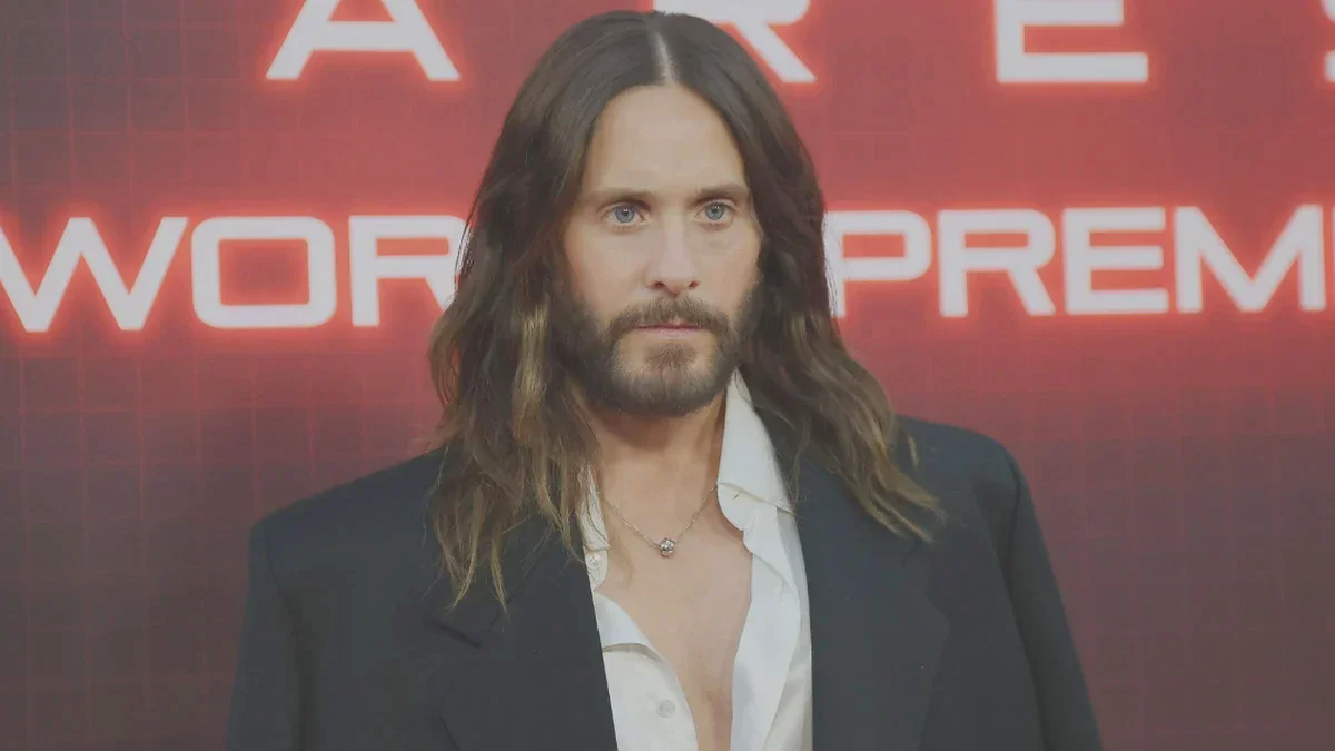 Jared Leto von mehreren Frauen des sexuellen Missbrauchs beschuldigt